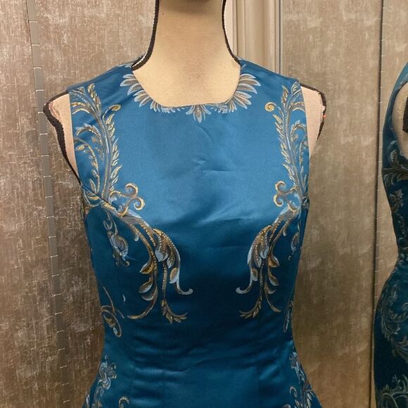 Roberto Cavalli Elegant teal  and Gold Floral mini dress, US6 - Picture 2 of 12